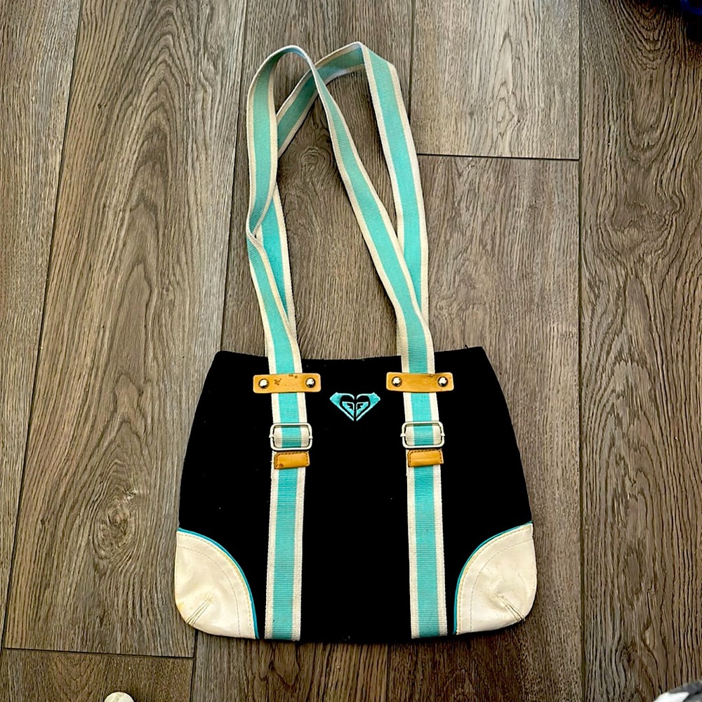 Roxy purse